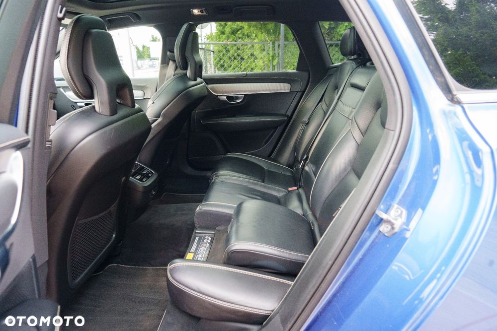 Volvo V90 D4 Geartronic R Design - 25
