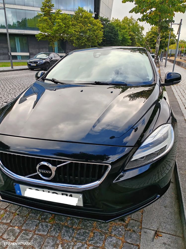 Volvo V40 2.0 D3 Momentum - 8