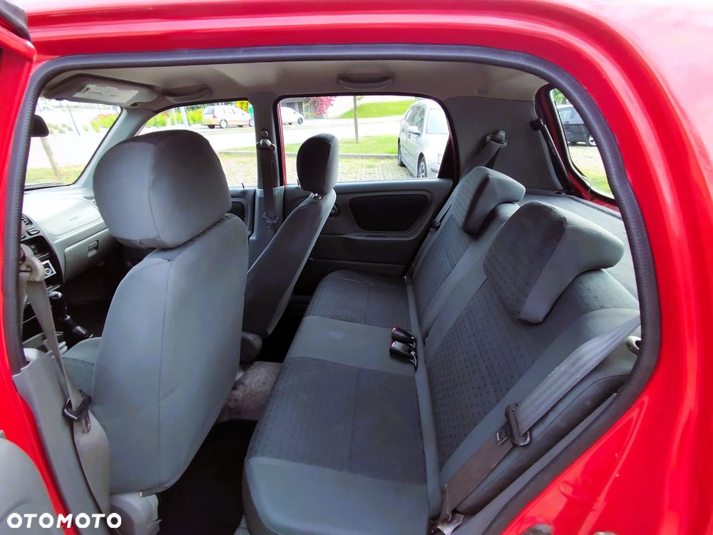 Suzuki Alto 1.1 Comfort - 12