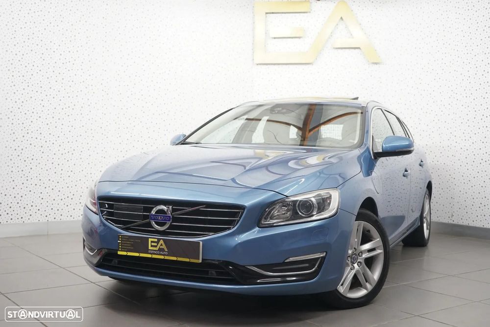 Volvo V60 2.4 D6 Summum AWD Phev - 3