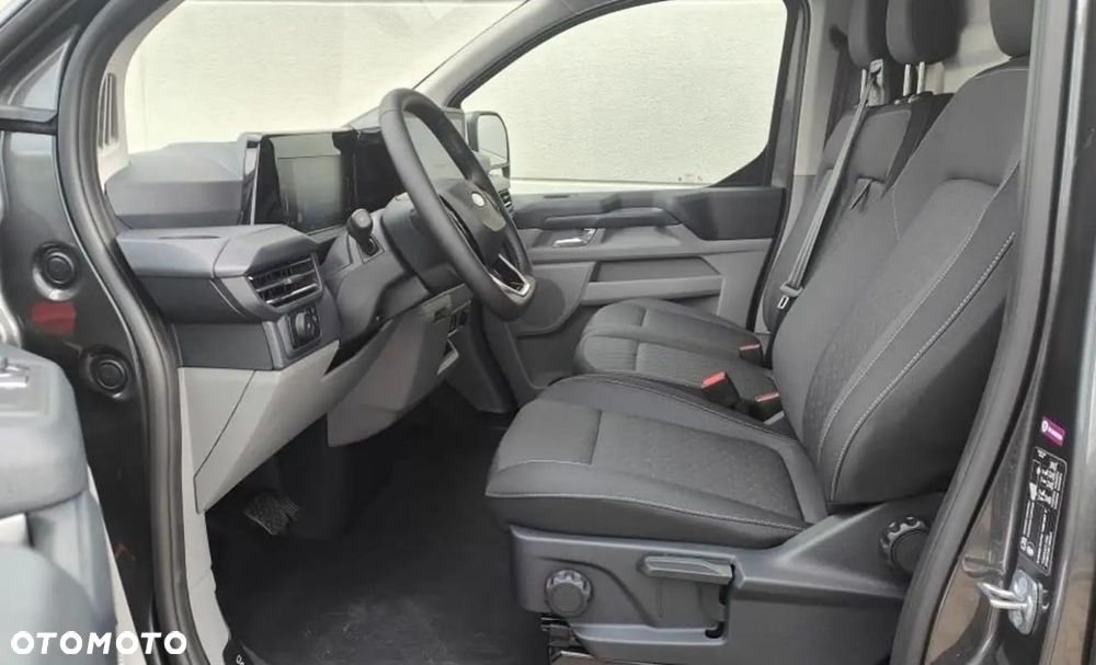 Ford Transit Custom L2 Van 136KM Limited - 9