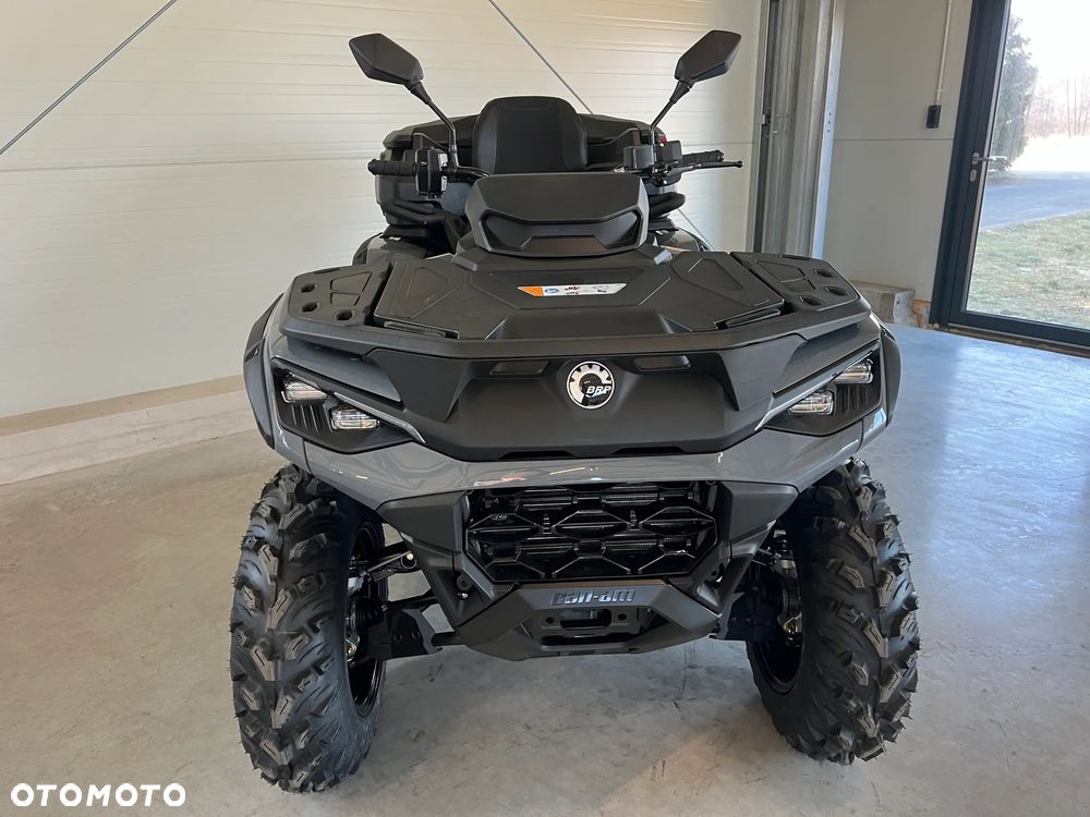 Can-Am Outlander - 6