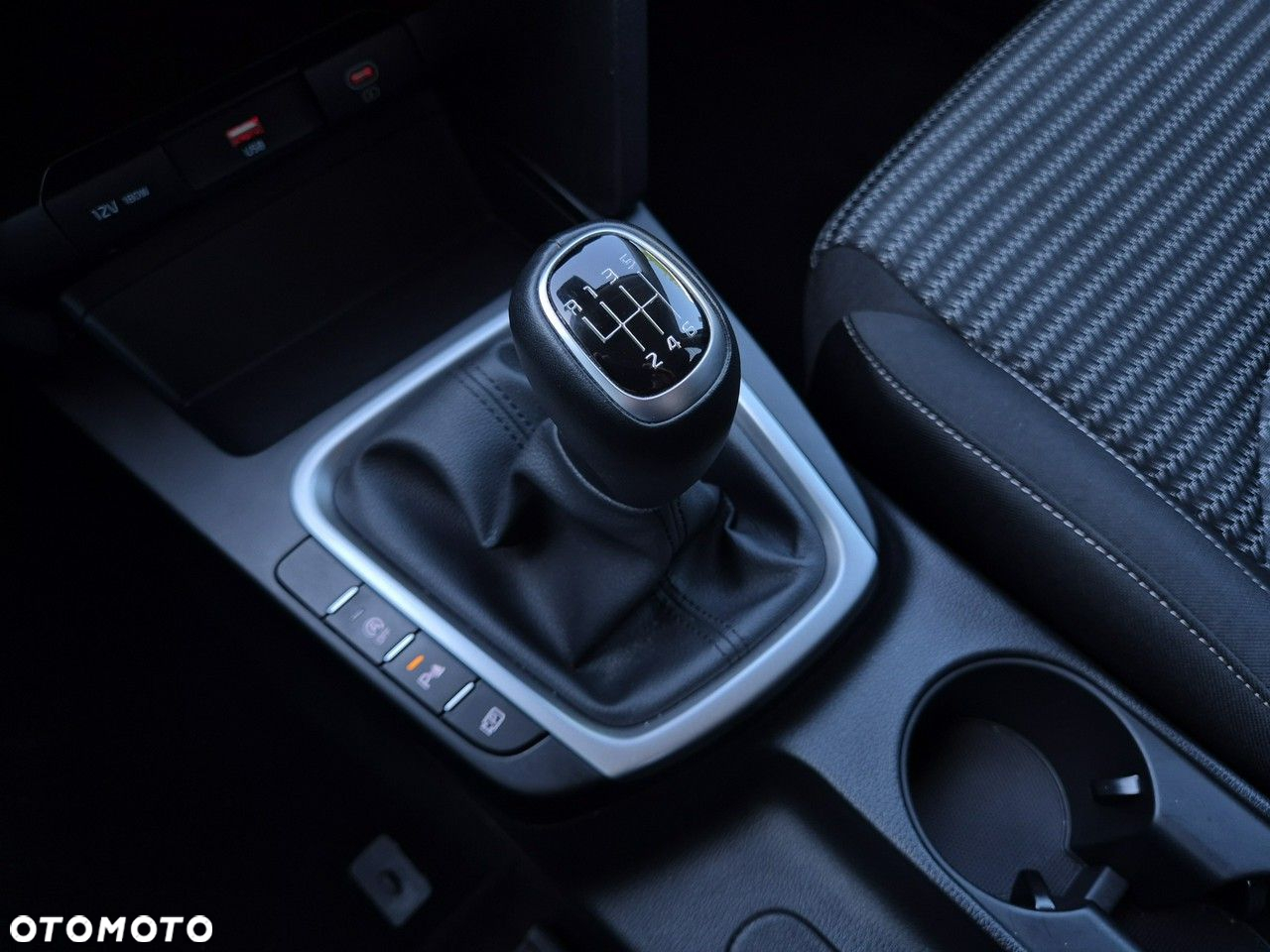 Kia XCeed - 30