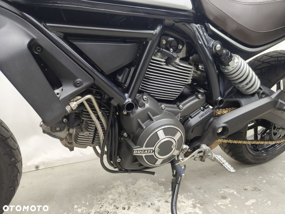 Ducati Scrambler - 21