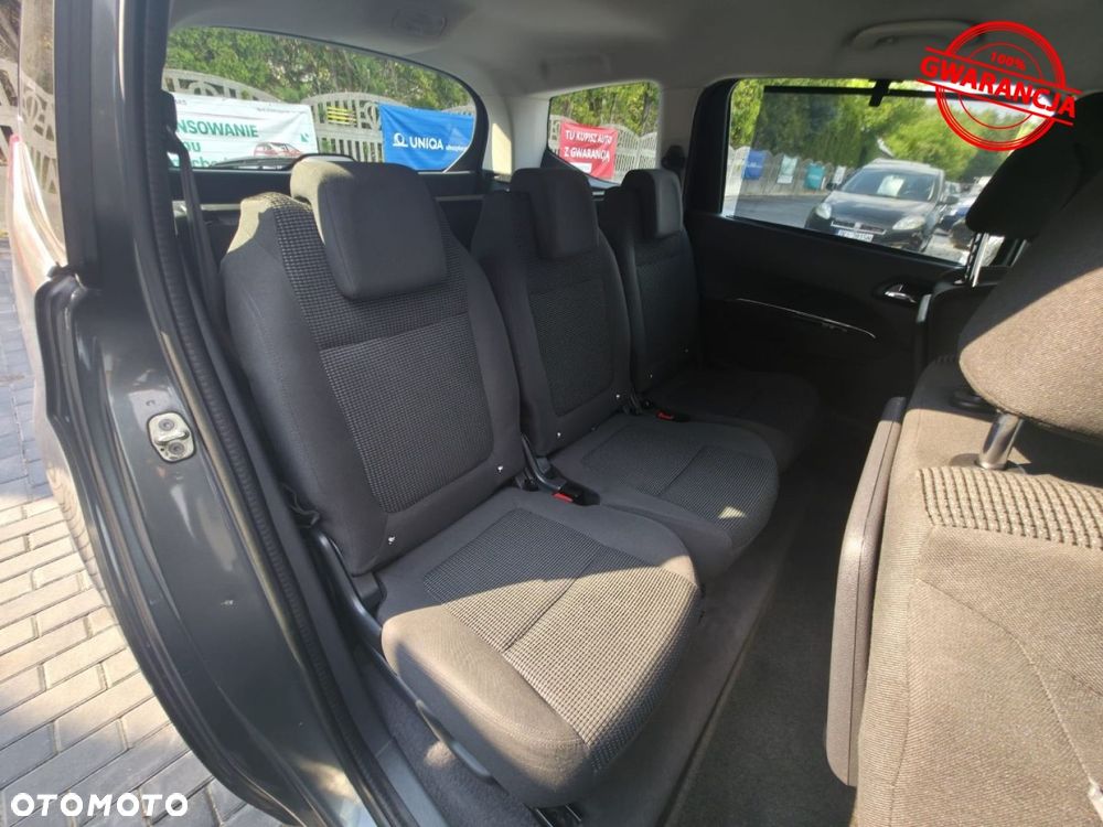 Peugeot 5008 - 23