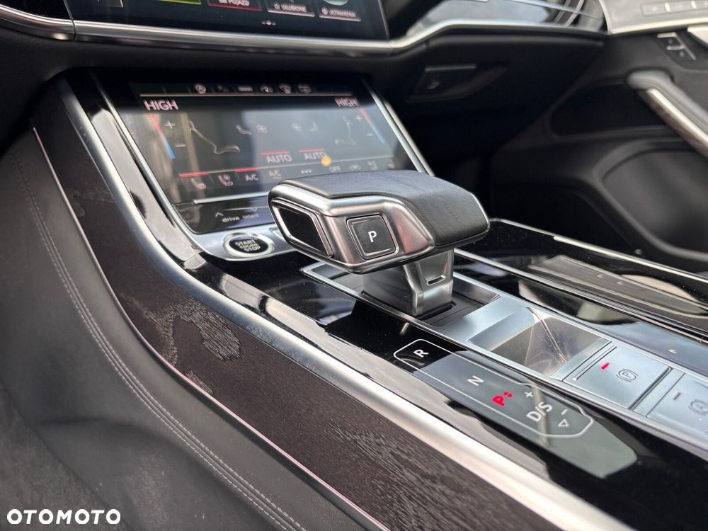 Audi A8 - 20