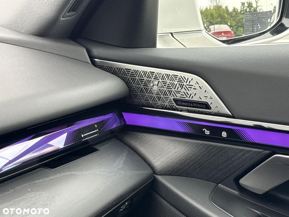 BMW Seria 5 530e xDrive PHEV - 17