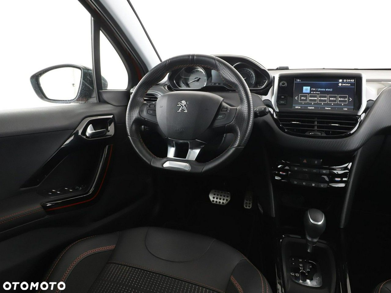 Peugeot 2008 PureTech 110 Stop&Start EAT6 GT-Line Edition - 16
