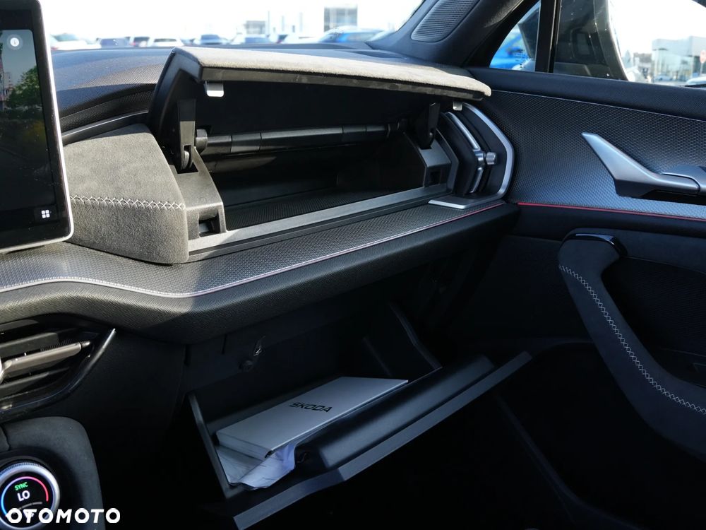 Skoda Kodiaq 1.5 TSI iV PHEV 4x2 Sportline DSG - 31