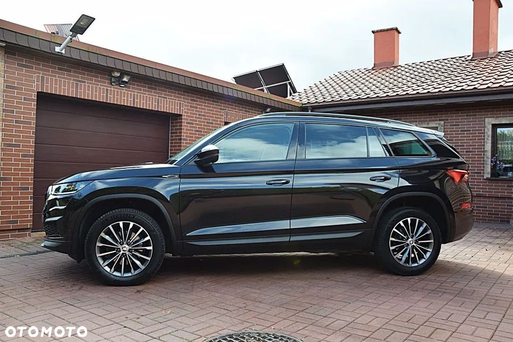Skoda Kodiaq 2.0 TDI 4x4 DSG Sportline - 9