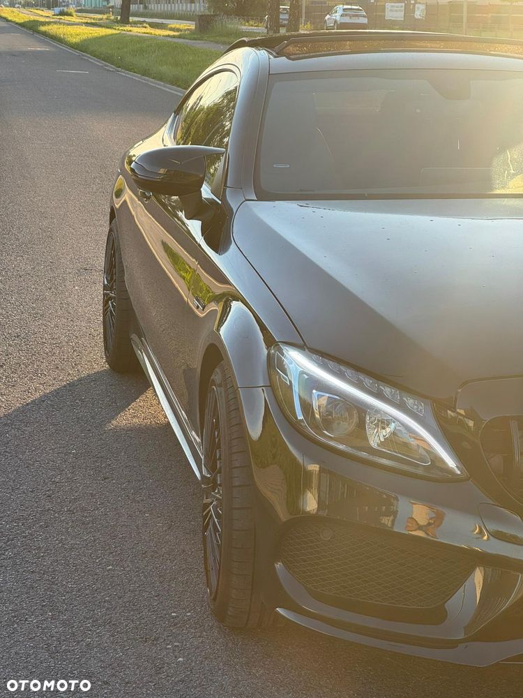 Mercedes-Benz Klasa C AMG 43 4-Matic - 4