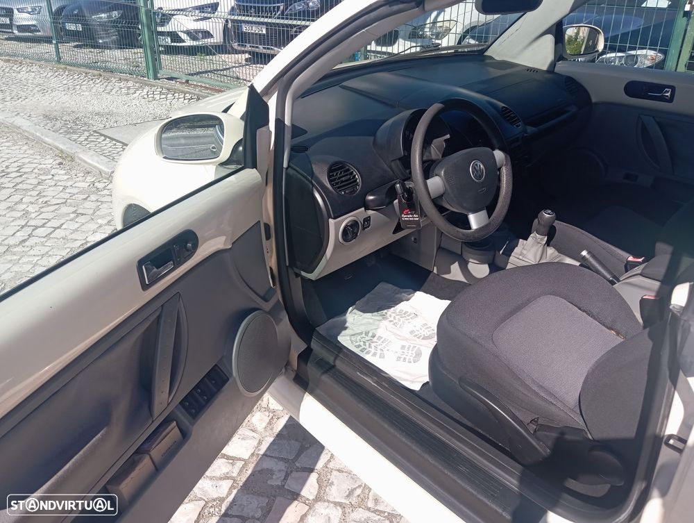 VW New Beetle Cabriolet 1.4 - 10