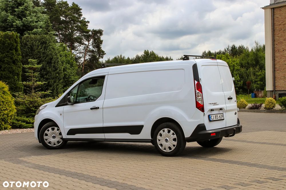 Ford Connect MAX - 18