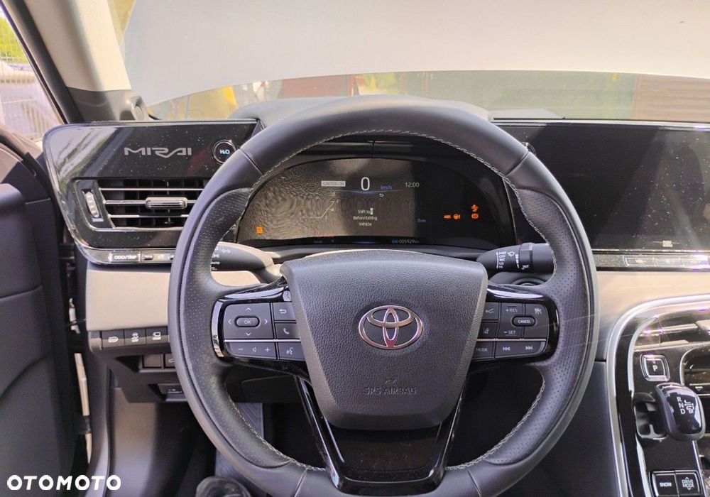 Toyota Mirai - 15
