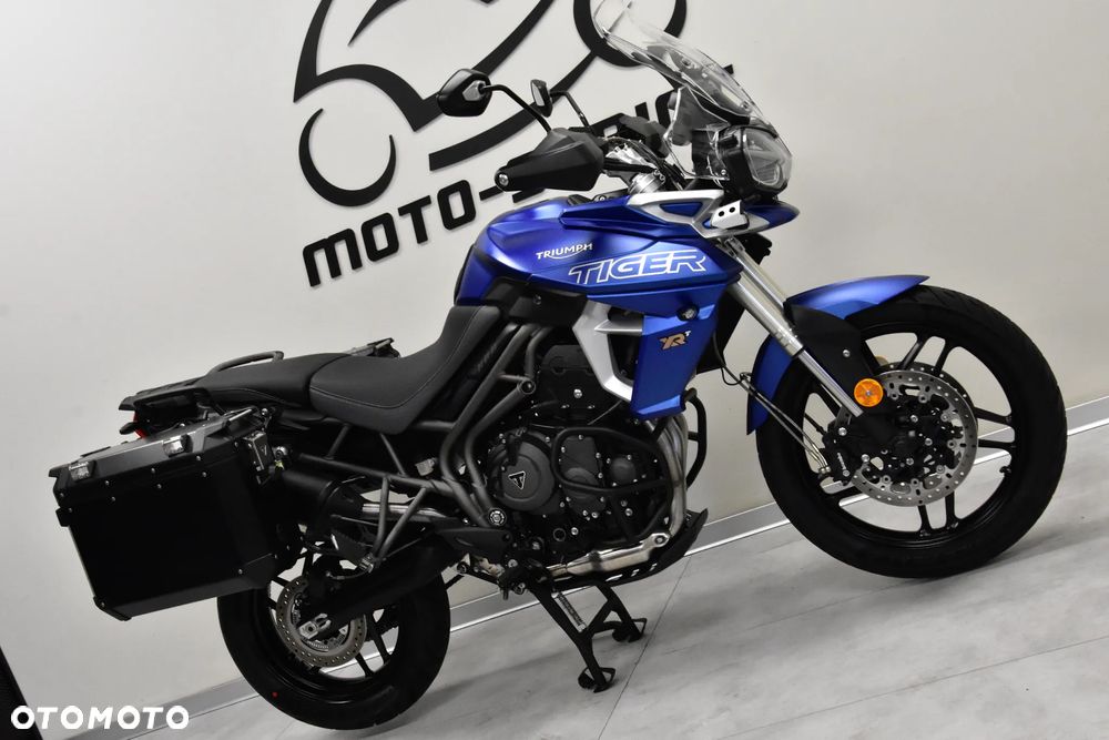 Triumph Tiger - 8