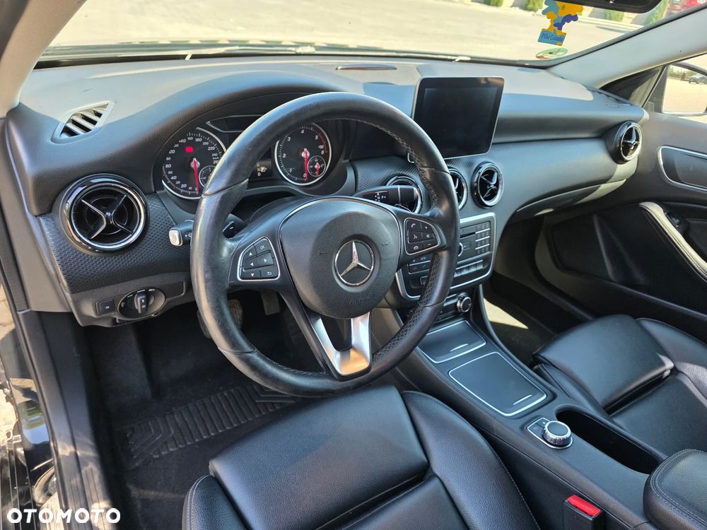 Mercedes-Benz Klasa A 180 d 7G-DCT - 15