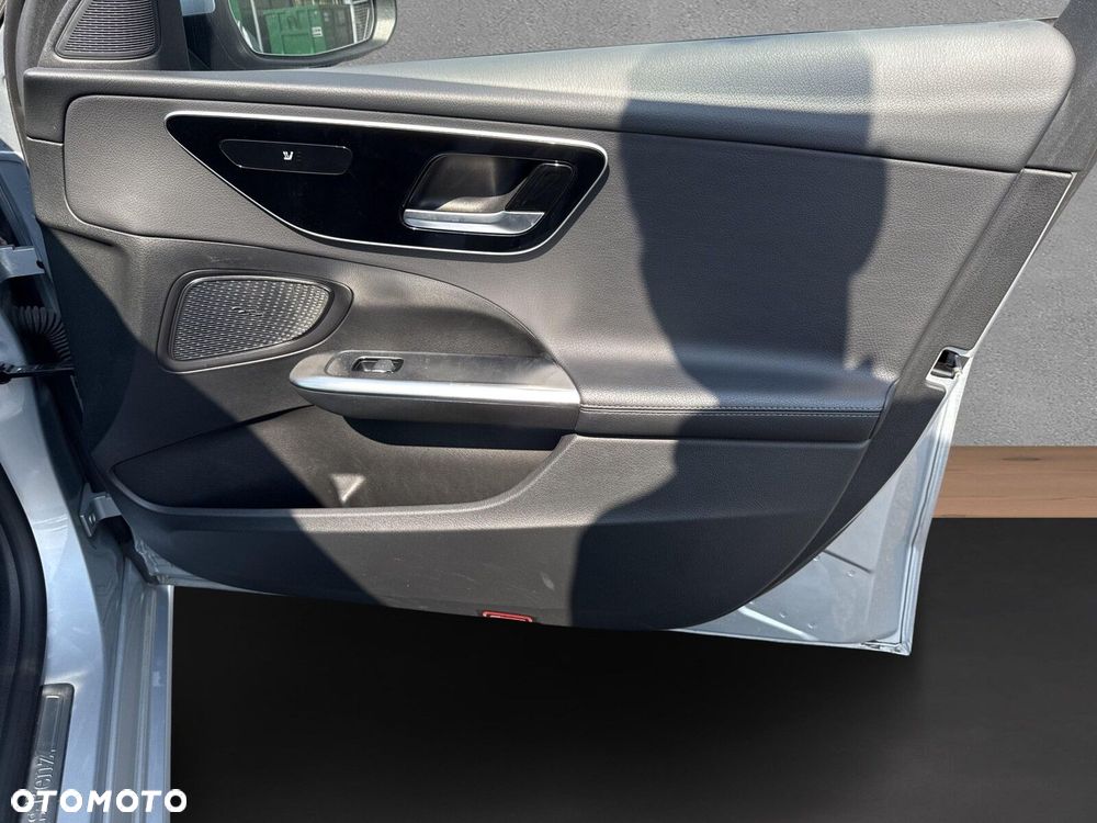 Mercedes-Benz Klasa C 220 d mHEV Avantgarde - 20