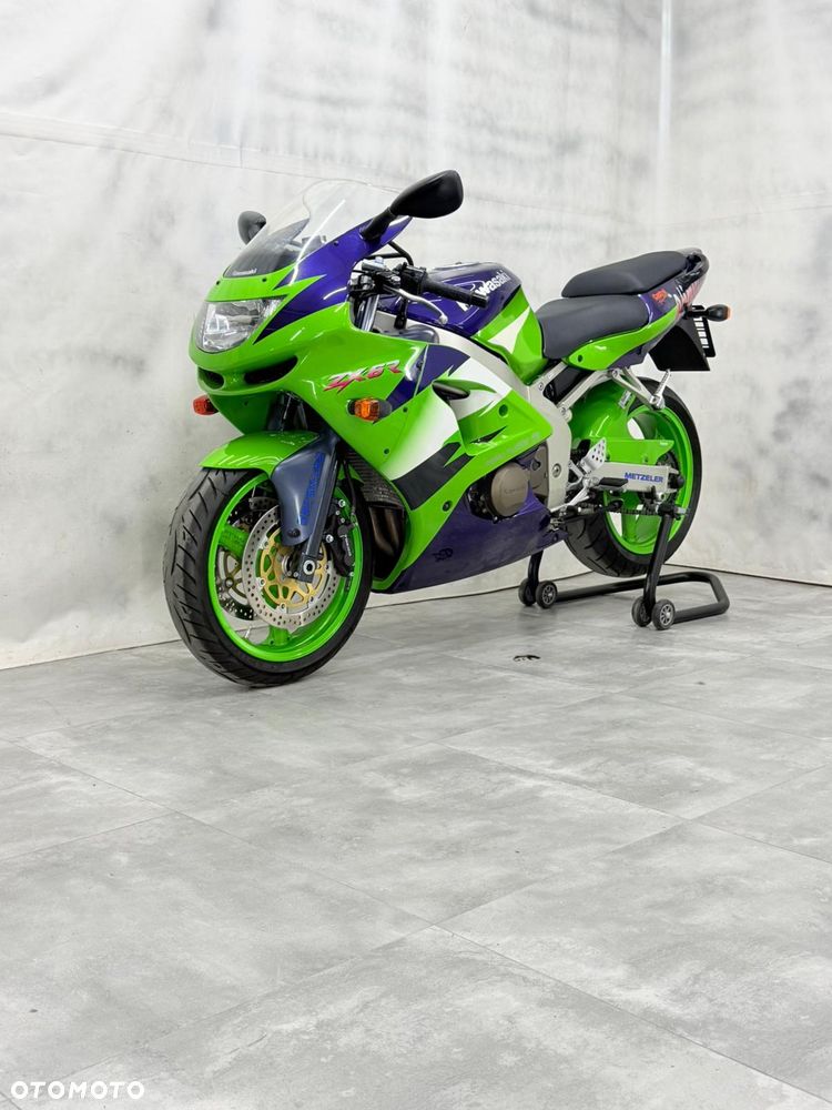 Kawasaki ZXR - 3
