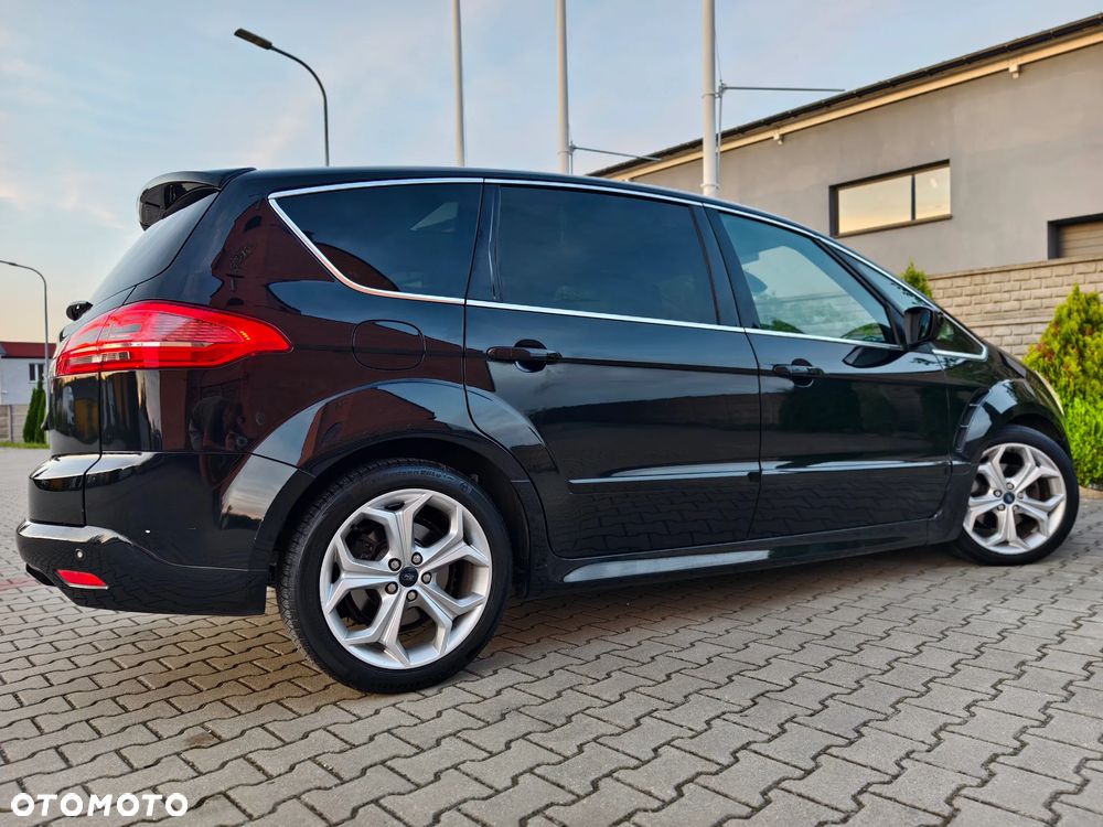 Ford S-Max 2.0 TDCi DPF Titanium MPS6 - 37