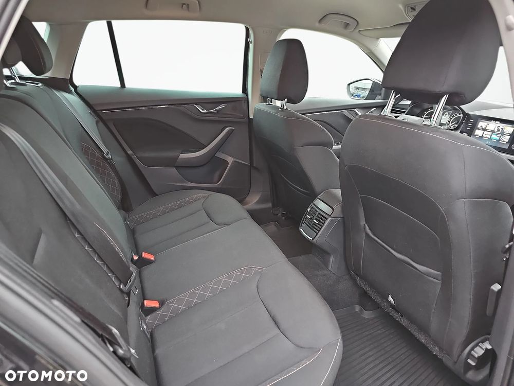 Skoda Scala 1.0 TSI Ambition - 11