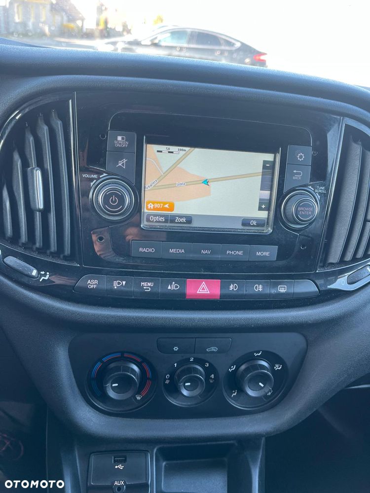 Fiat DOBLO - 11