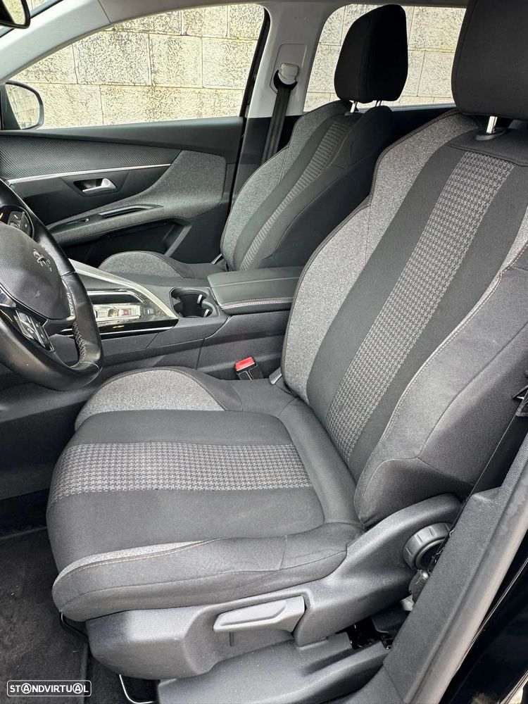 Peugeot 5008 BlueHDI 130 EAT8 Active - 11