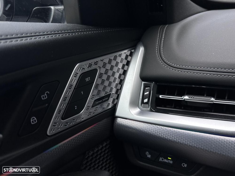 BMW X1 18 d sDrive Pack M Auto - 5