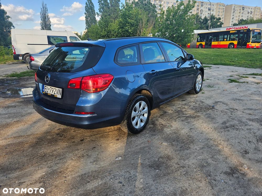 Opel Astra 1.4 T Enjoy EU6 - 22