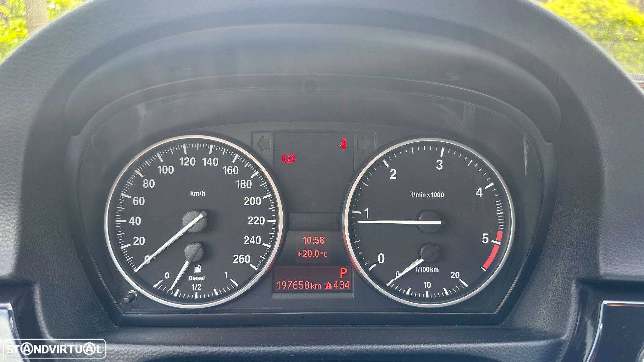 BMW 318 d Touring Auto - 12