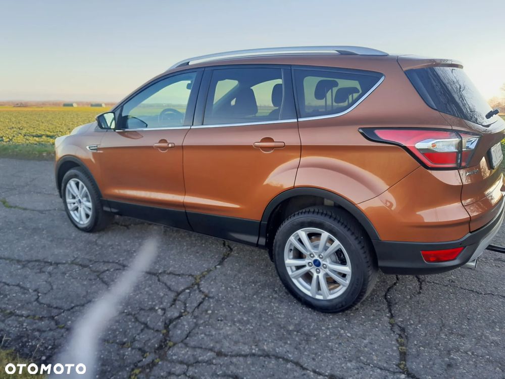 Ford Kuga - 9