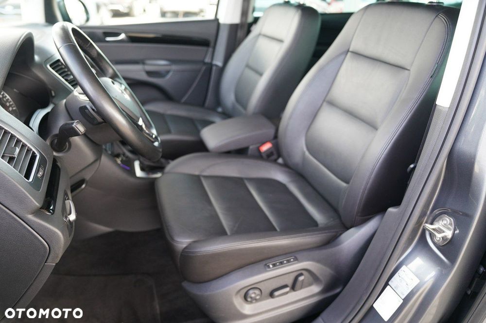 Volkswagen Sharan - 20