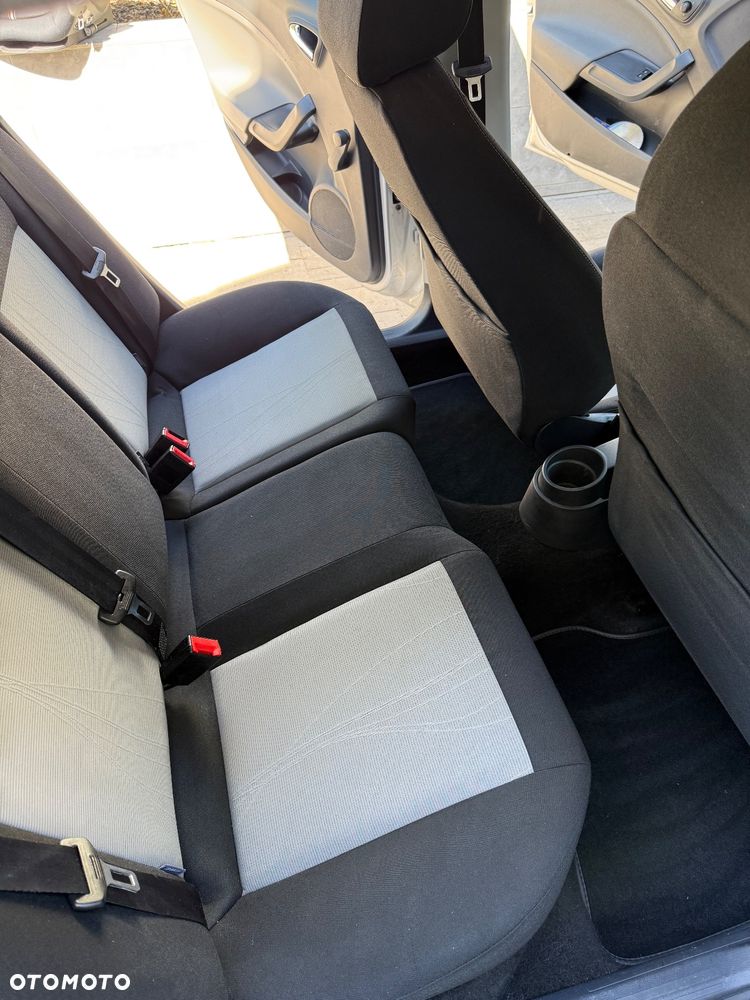 Seat Ibiza 1.6 TDI CR Style - 8