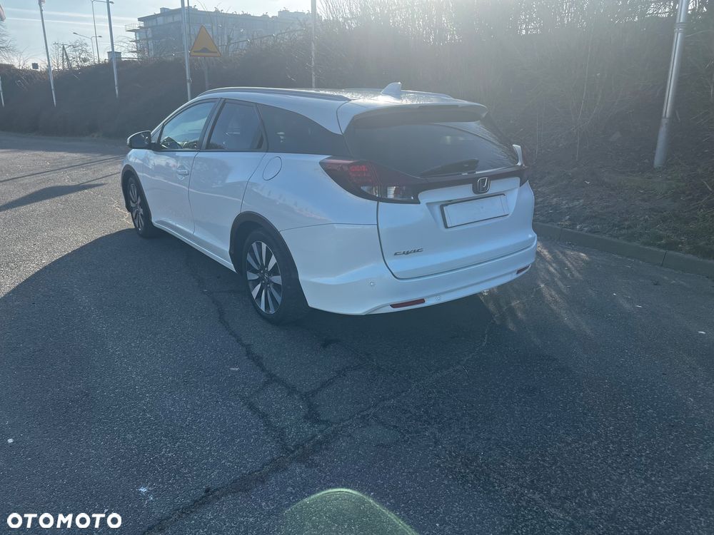 Honda Civic 1.8 Lifestyle (ADAS / Connect+) - 4