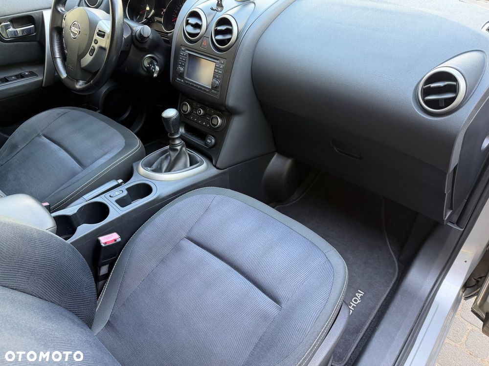 Nissan Qashqai 2.0 Acenta Pack - 12