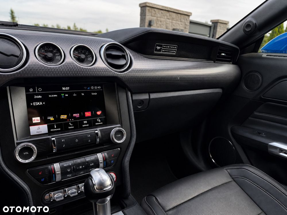 Ford Mustang - 16