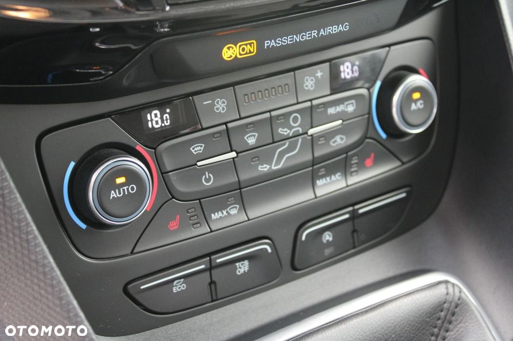 Ford Tourneo Connect - 26
