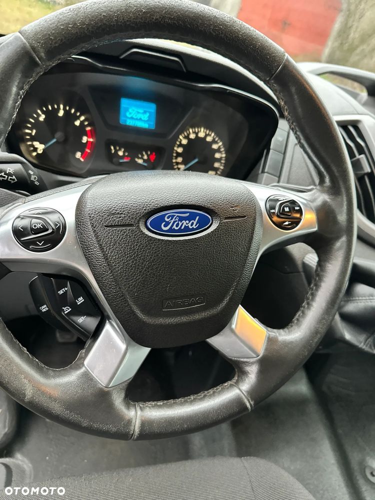 Ford TRANSIT - 9