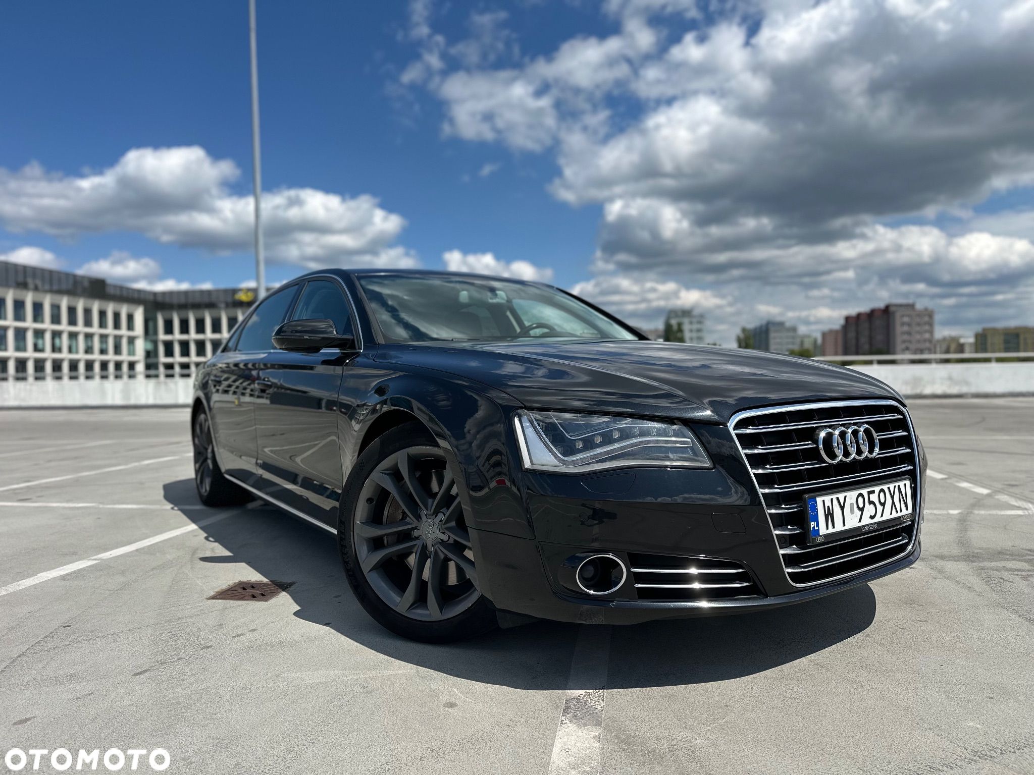 Audi A8 4.2 TDI L Quattro - 1