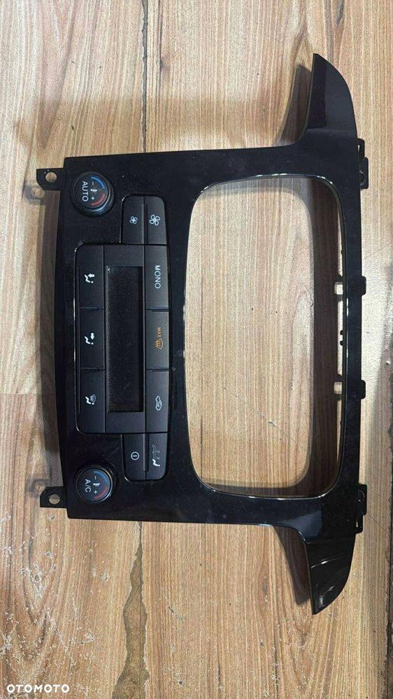 ramka radia z panelem klimatyzacji ford s-max mk1 lift - 1