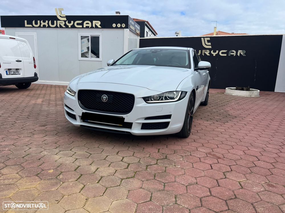 Jaguar XE 20d AWD Aut. Portfolio - 7