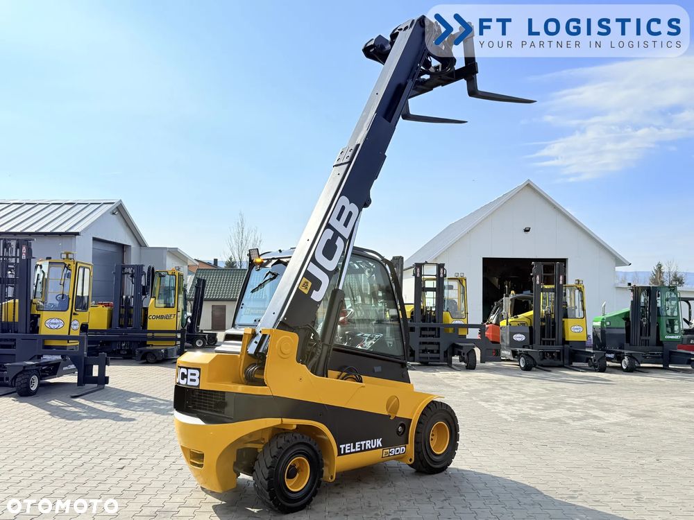 JCB WÓZEK TELESKOPOWY JCB TLT30D / KABINA / 2018 ROK / PRZESUW BOCZNY / NOWE OPONY - 34