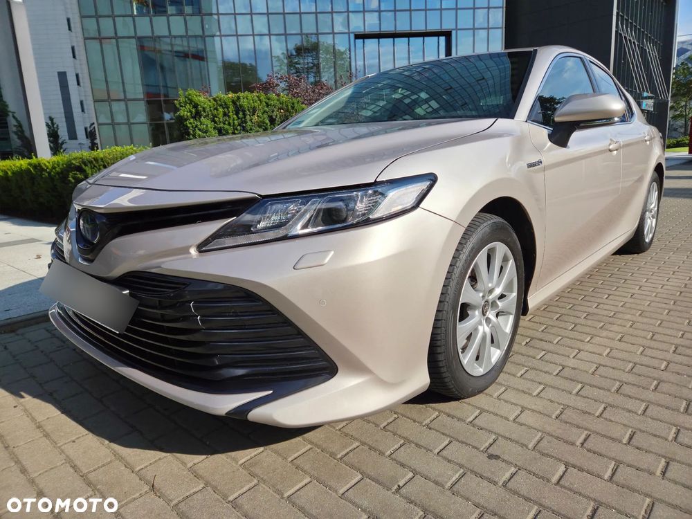 Toyota Camry 2.5 Hybrid Comfort CVT - 3