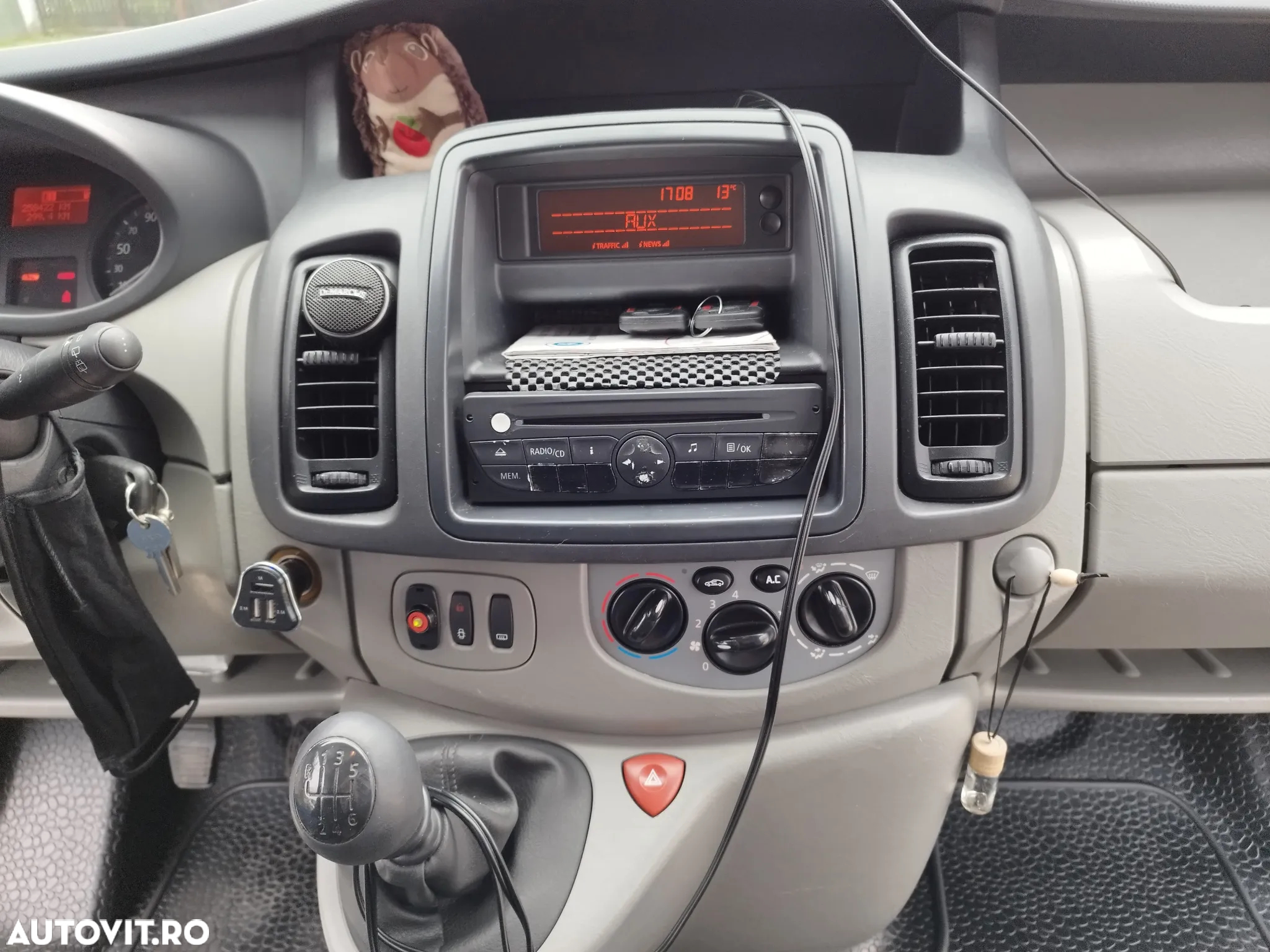 Renault TRAFIC - 20