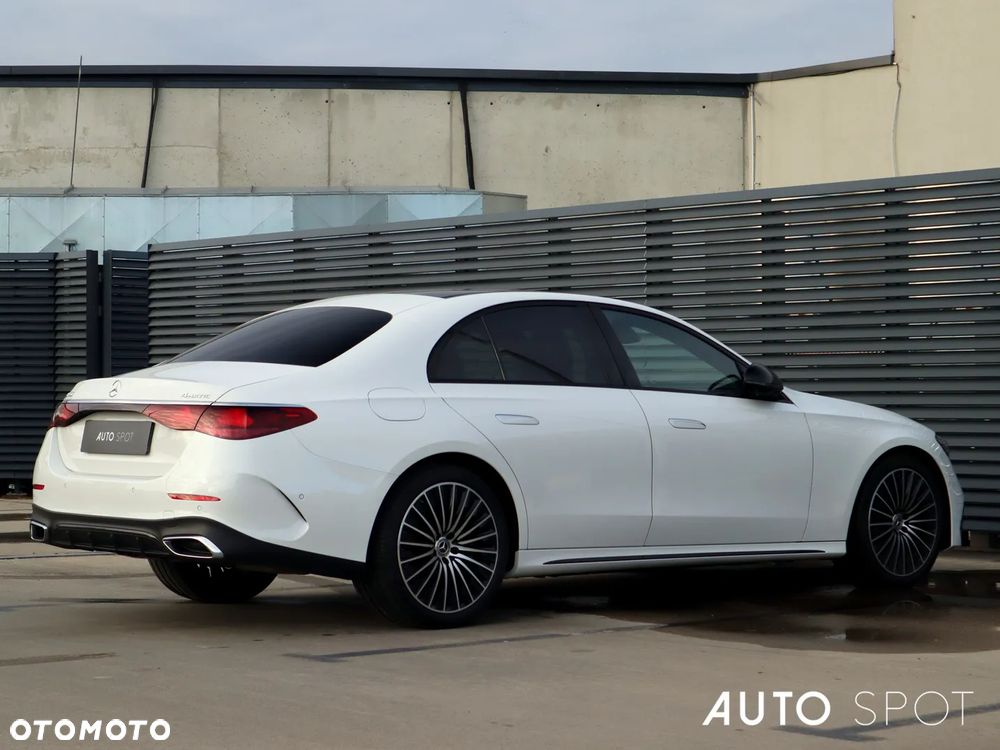 Mercedes-Benz Klasa E 450 mHEV 4-Matic AMG 9G-Tronic - 6