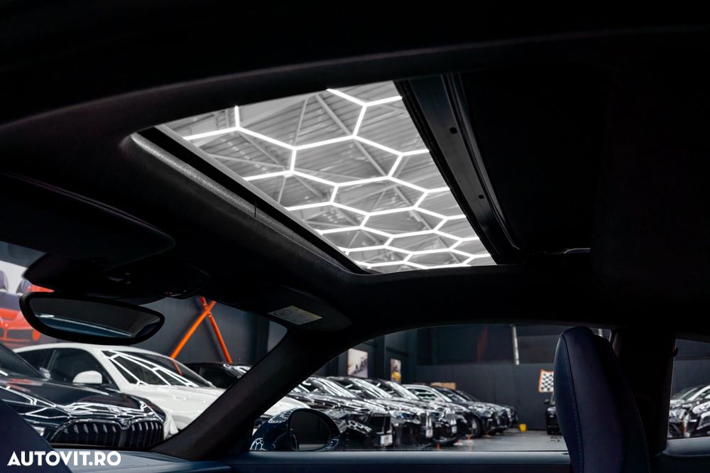 Porsche 911-TURBO-S 3.8 - 11