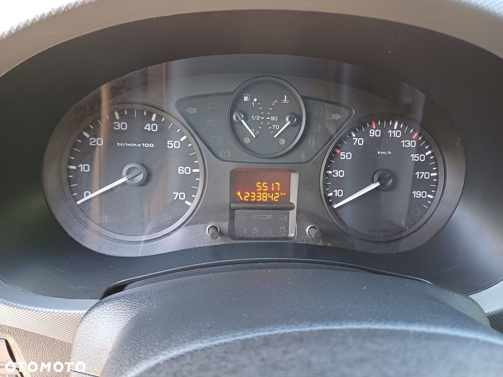 Peugeot Partner - 9