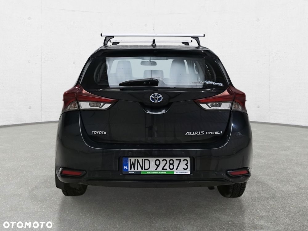Toyota Auris Hybrid 135 Active - 10