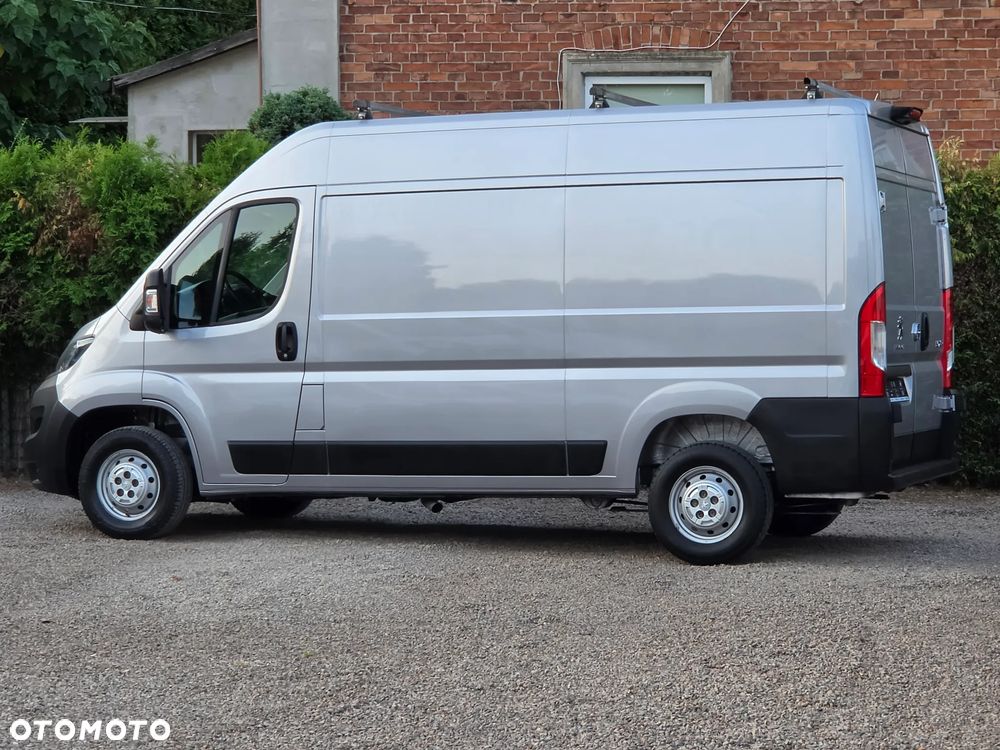 Peugeot Boxer 3-osobowy L2H2 średniak MAŁY PRZEBIEG - 5