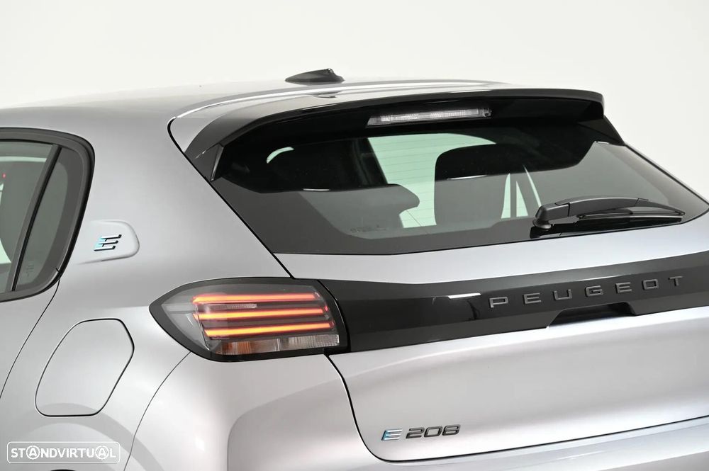 Peugeot e-208 50 kWh Active Pack - 14