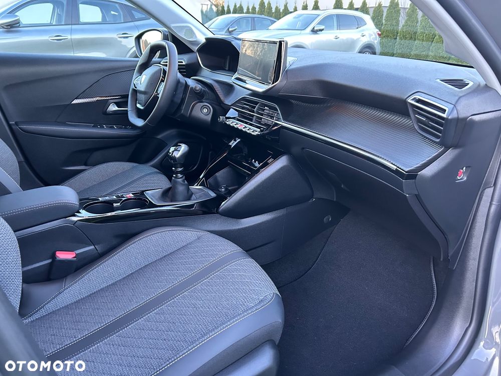 Peugeot 208 1.2 PureTech Allure S&S - 13